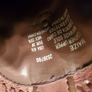 Earth spirit boots different sizes for poster to see they are different sizes